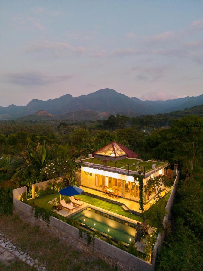 Villa Ambara Sumberkima Banyuwedang Exteriér fotografie